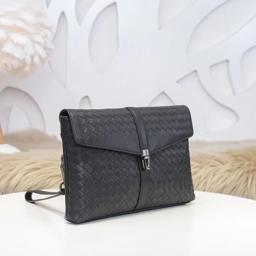 ModernLook Mens Bottega Veneta Clutch Bags 91404