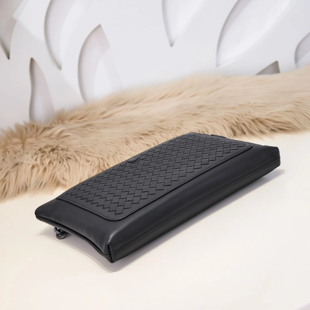 Affordable Mens Bottega Veneta Clutch Bags 91374