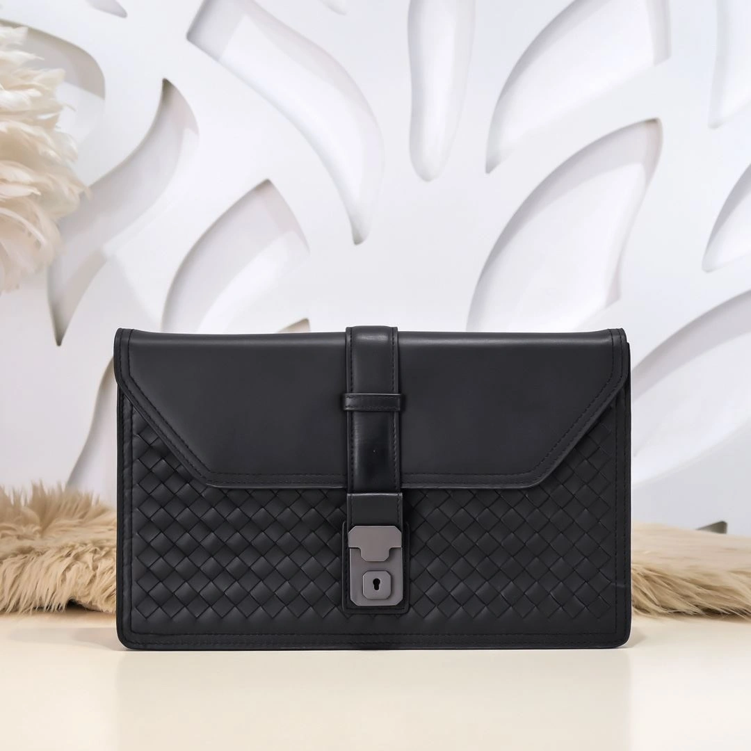 Mens Bottega Veneta Clutch Bags Resilient 91367