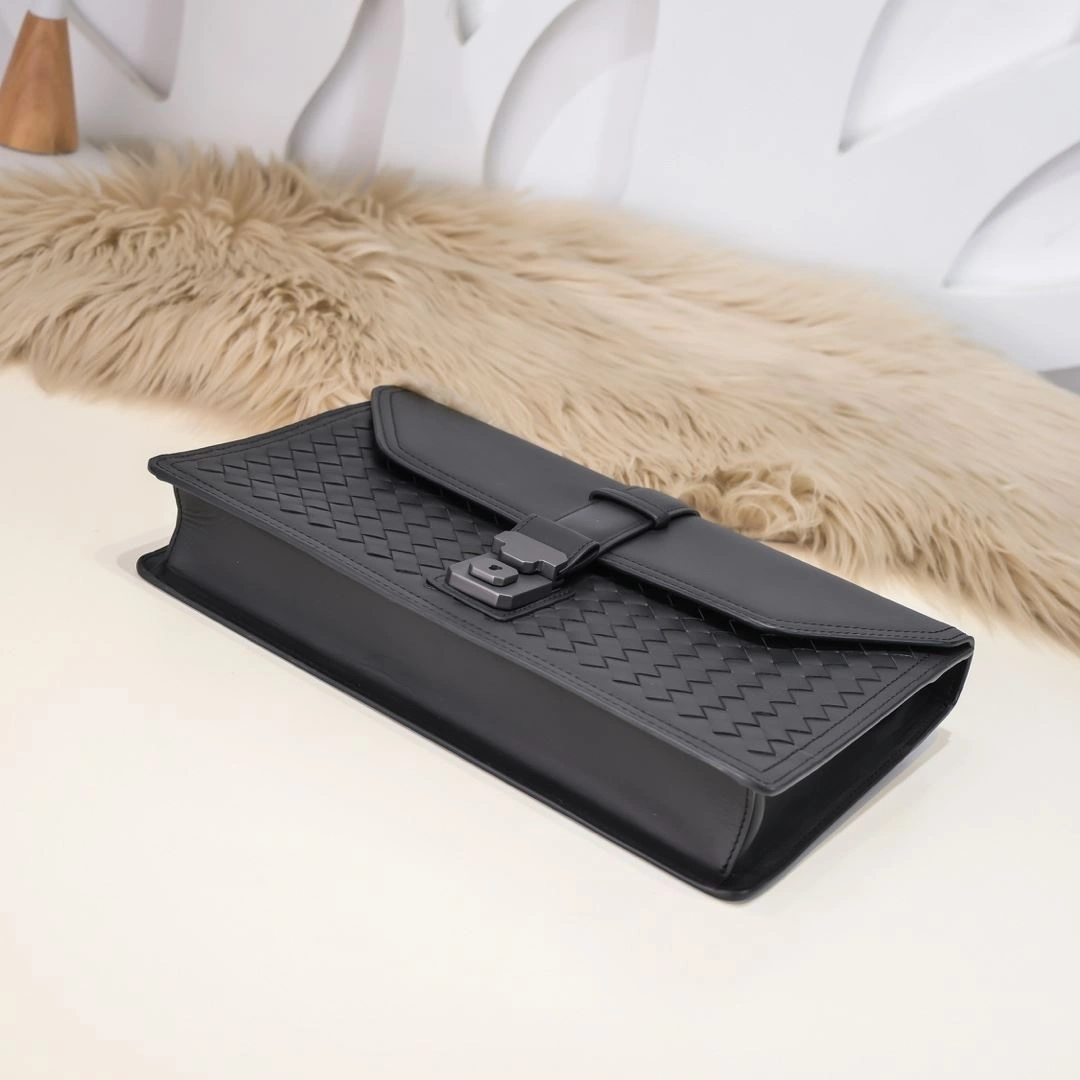 Mens Bottega Veneta Clutch Bags Resilient 91367