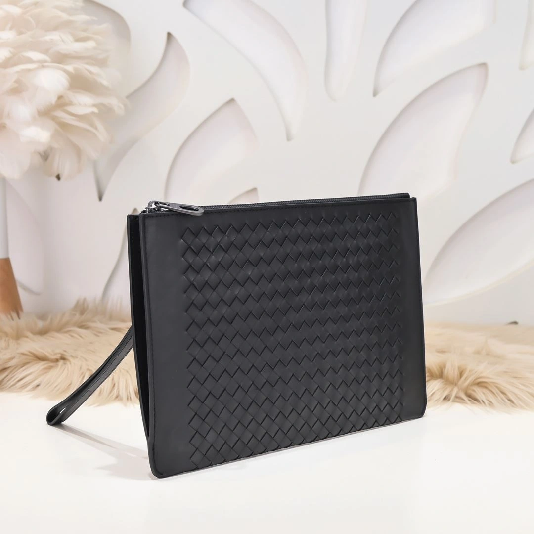 Resilient Mens Bottega Veneta Clutch Bags 91361