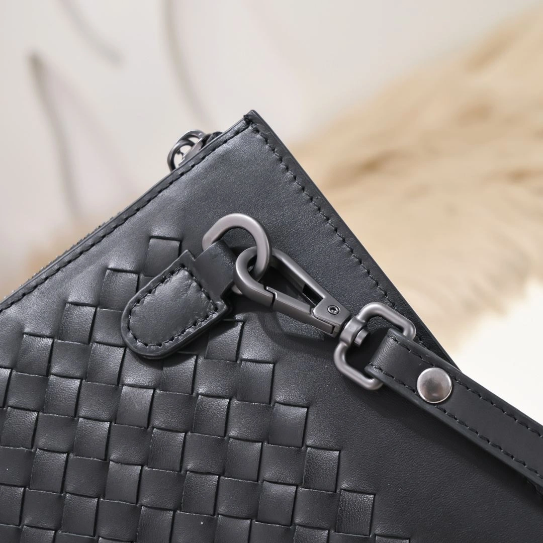 Resilient Mens Bottega Veneta Clutch Bags 91361