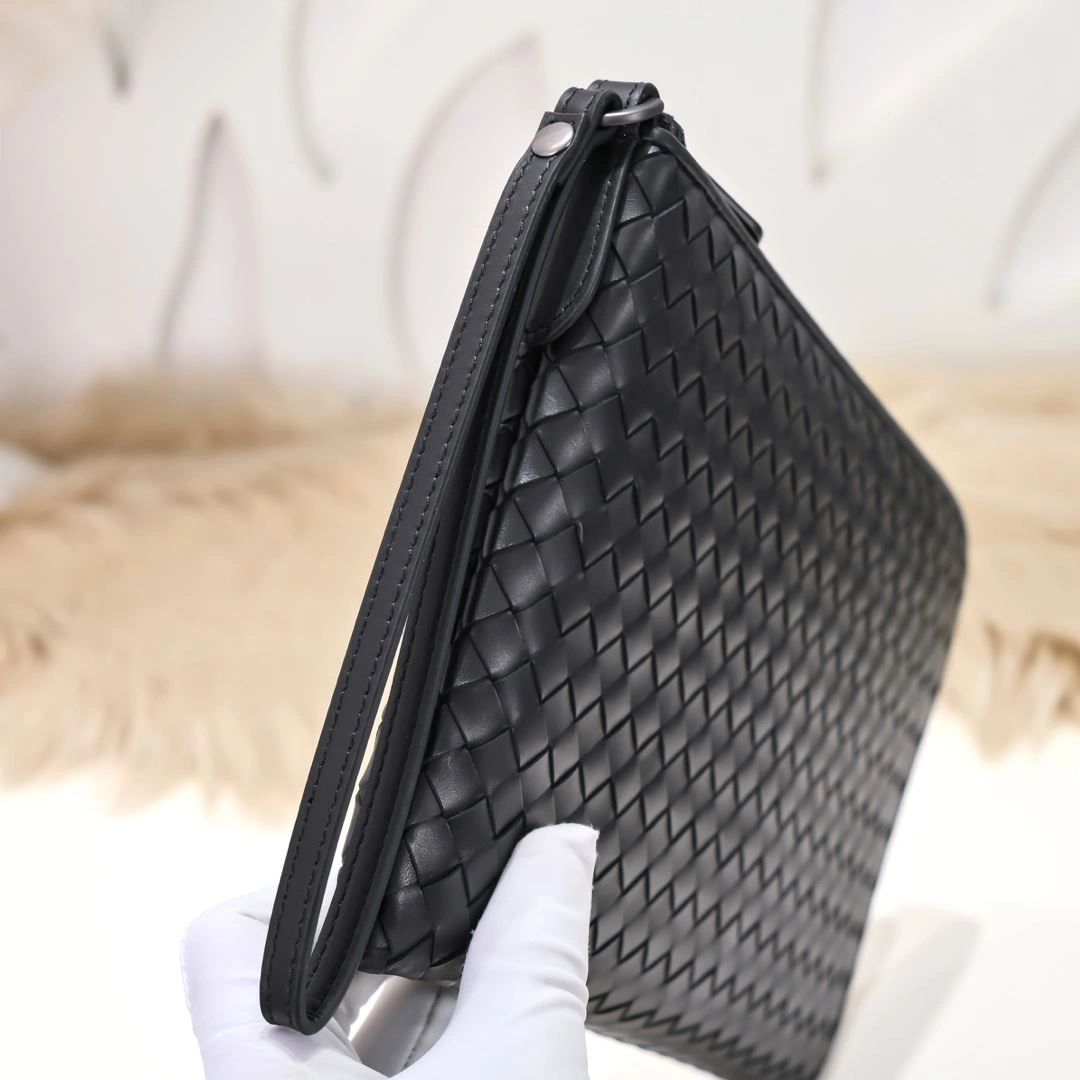 Supportive Mens Bottega Veneta Clutch Bags 91392