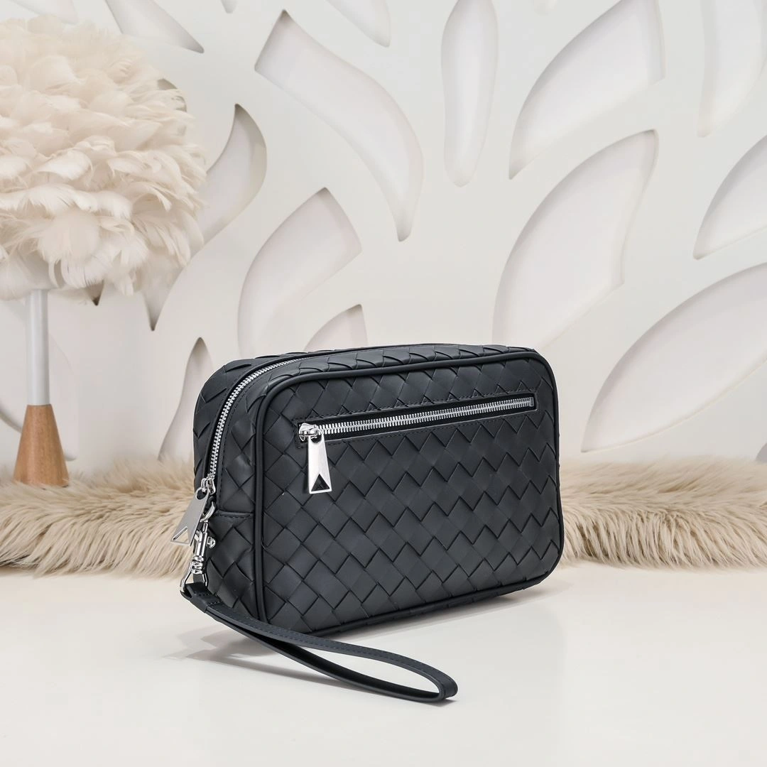 TravelReady Mens Bottega Veneta Clutch Bags 91355