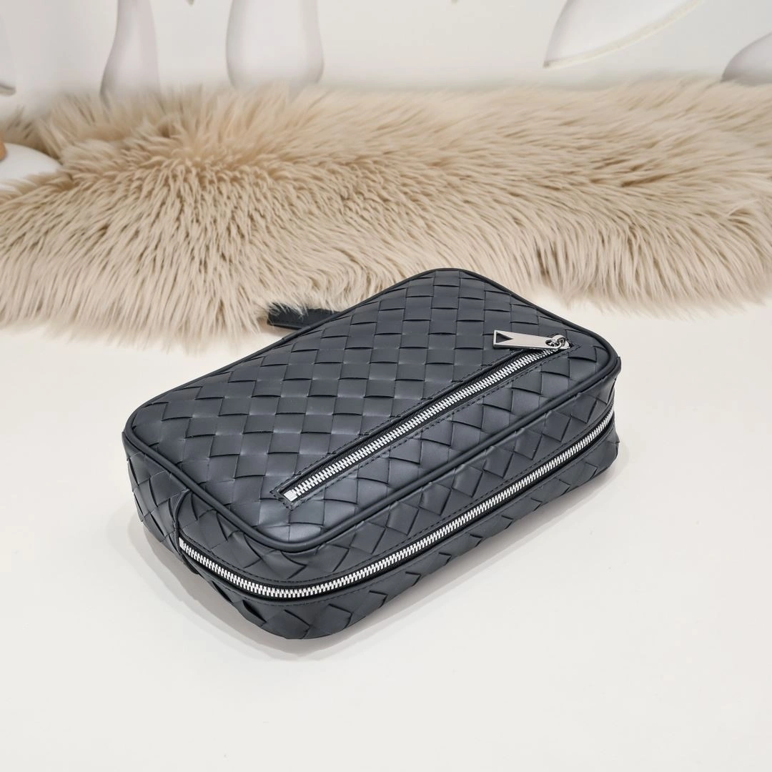 TravelReady Mens Bottega Veneta Clutch Bags 91355