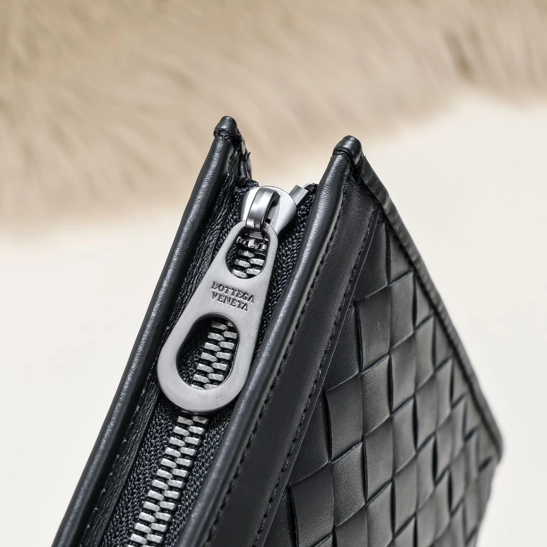 Trendsetting Mens Bottega Veneta Clutch Bags 91354