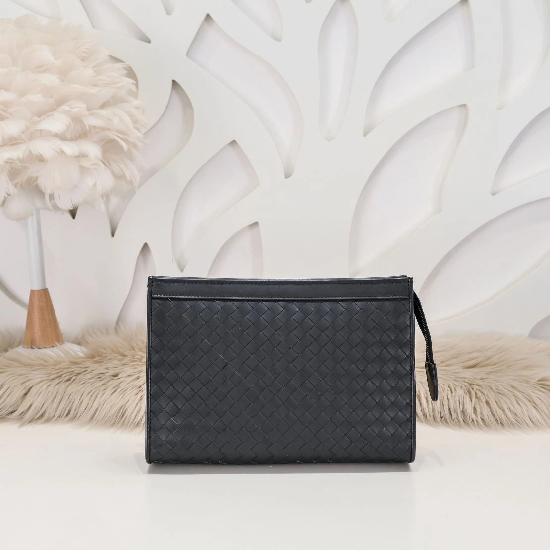 Versatile Mens Bottega Veneta Clutch Bags 91357