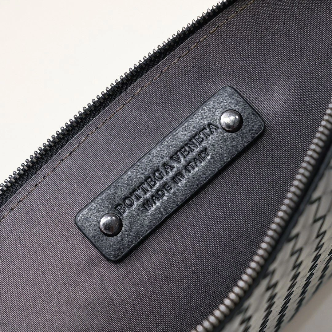 Breathable Mens Bottega Veneta Clutch Bags 91358