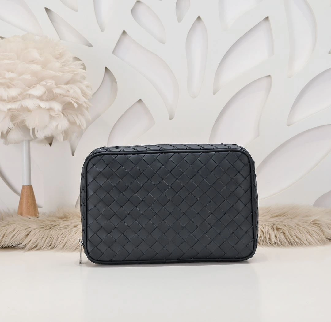 Mens Bottega Veneta Clutch Bags RelaxedFit 91350