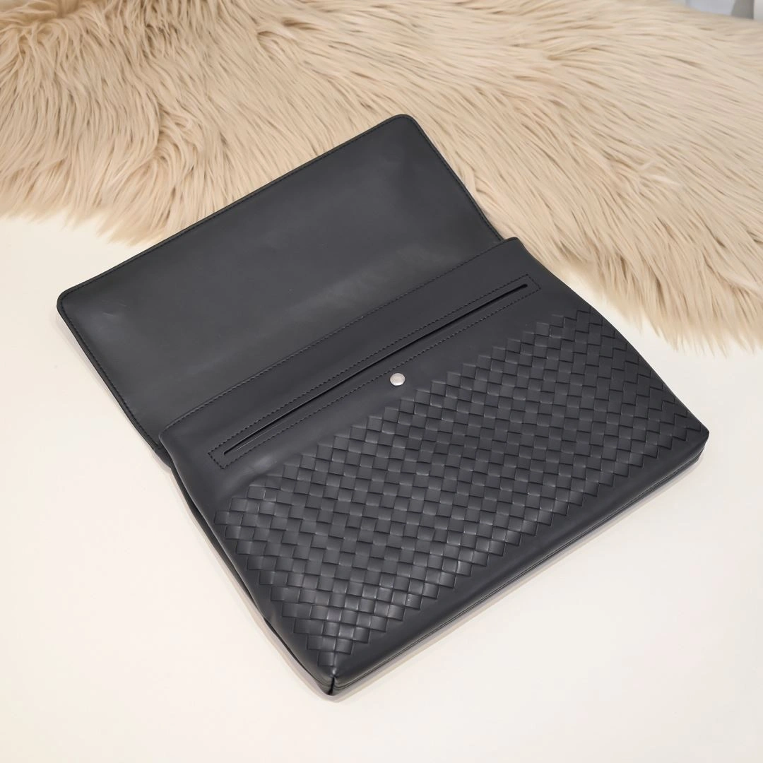 Unisex Mens Bottega Veneta Clutch Bags 91339