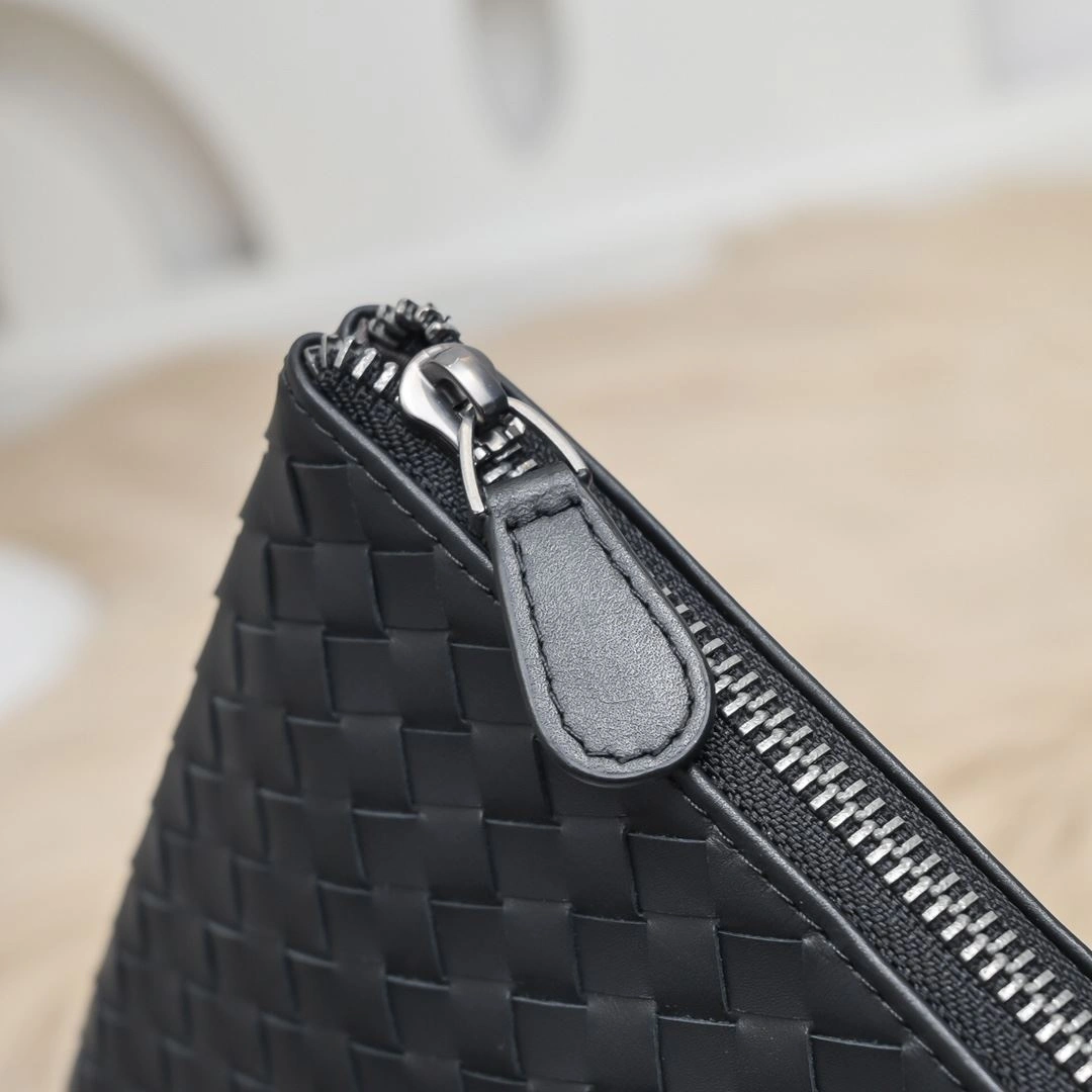 Supportive Mens Bottega Veneta Clutch Bags 91336