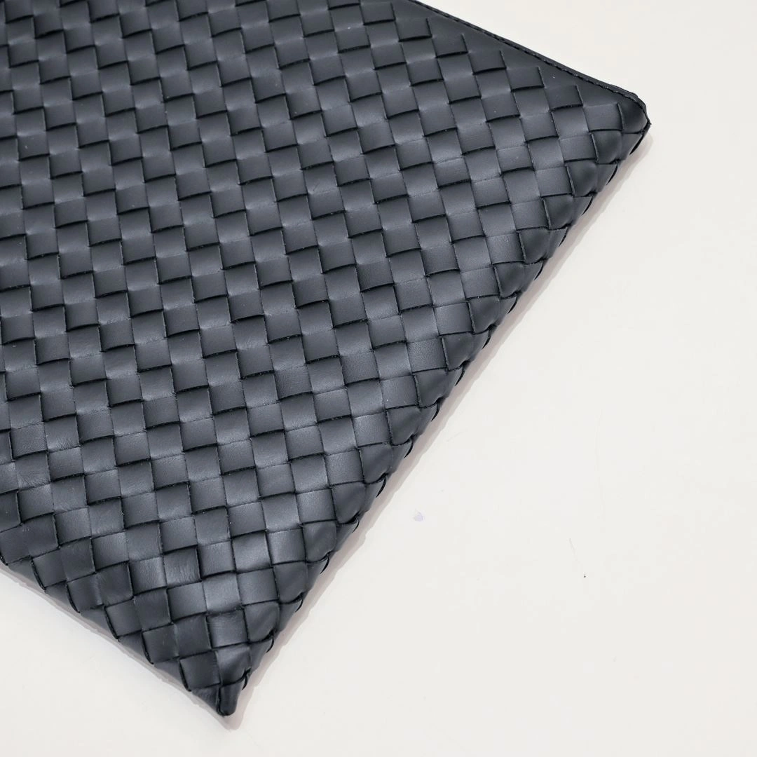 Comfortable Mens Bottega Veneta Clutch Bags 91335