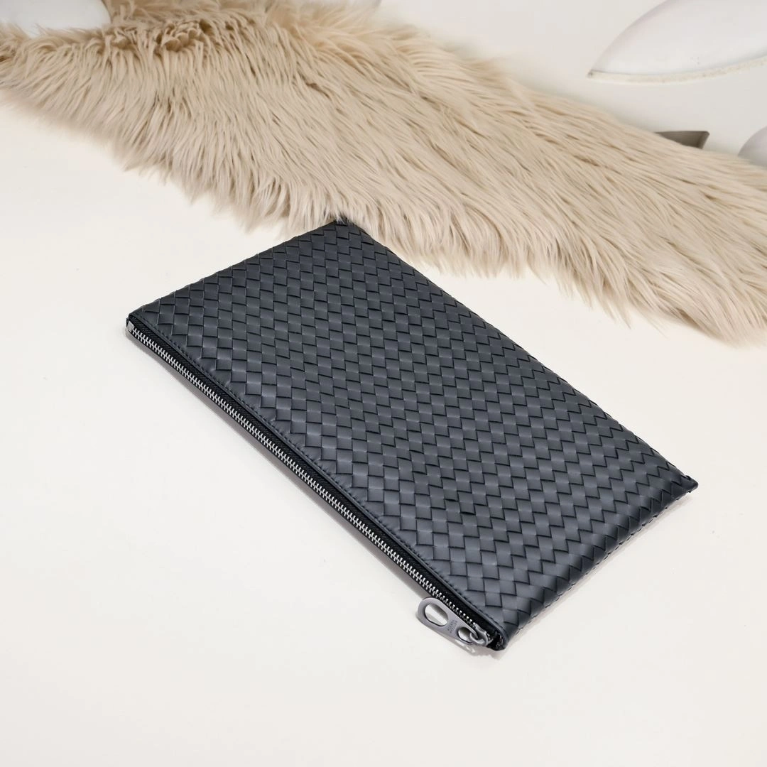 Comfortable Mens Bottega Veneta Clutch Bags 91335
