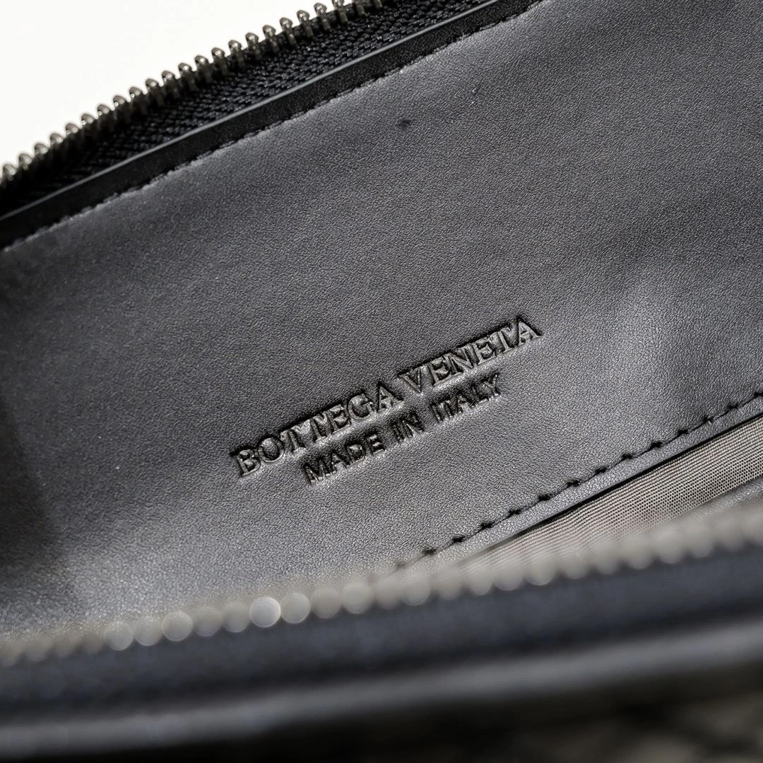 Effortless Mens Bottega Veneta Clutch Bags 91320