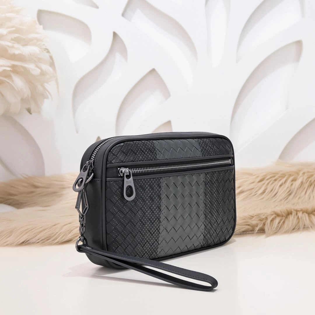 Bold Mens Bottega Veneta Clutch Bags 91341