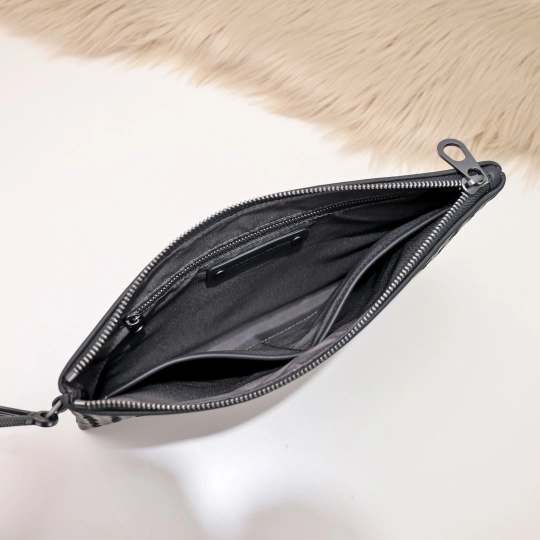 Mens Bottega Veneta Clutch Bags AllSeason 91310