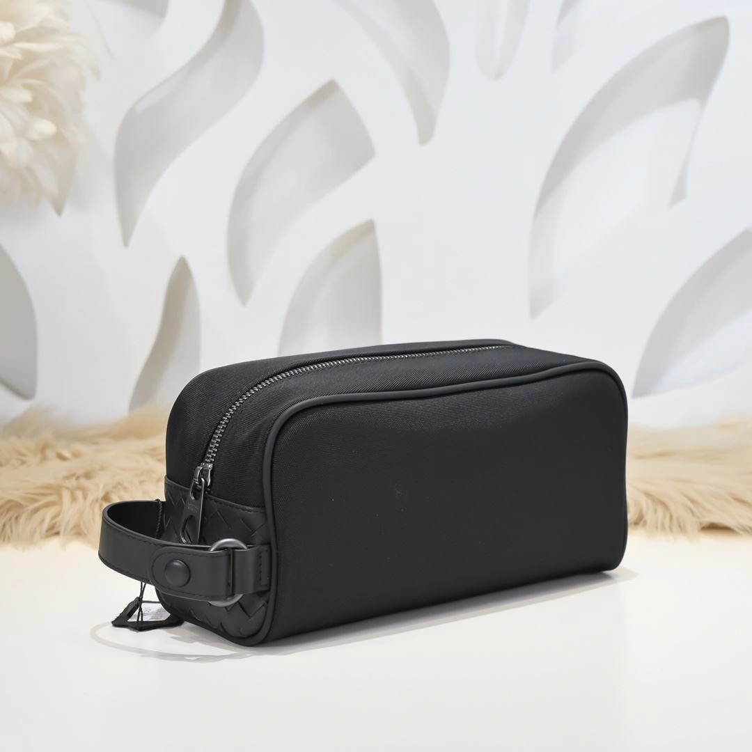 Mens Bottega Veneta Clutch Bags Compact 91304
