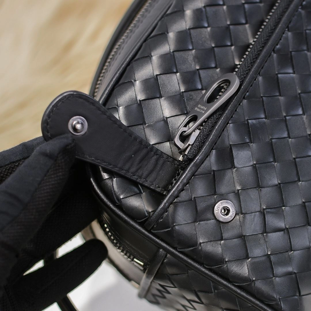 ZipUp Mens Bottega Veneta Clutch Bags 91302