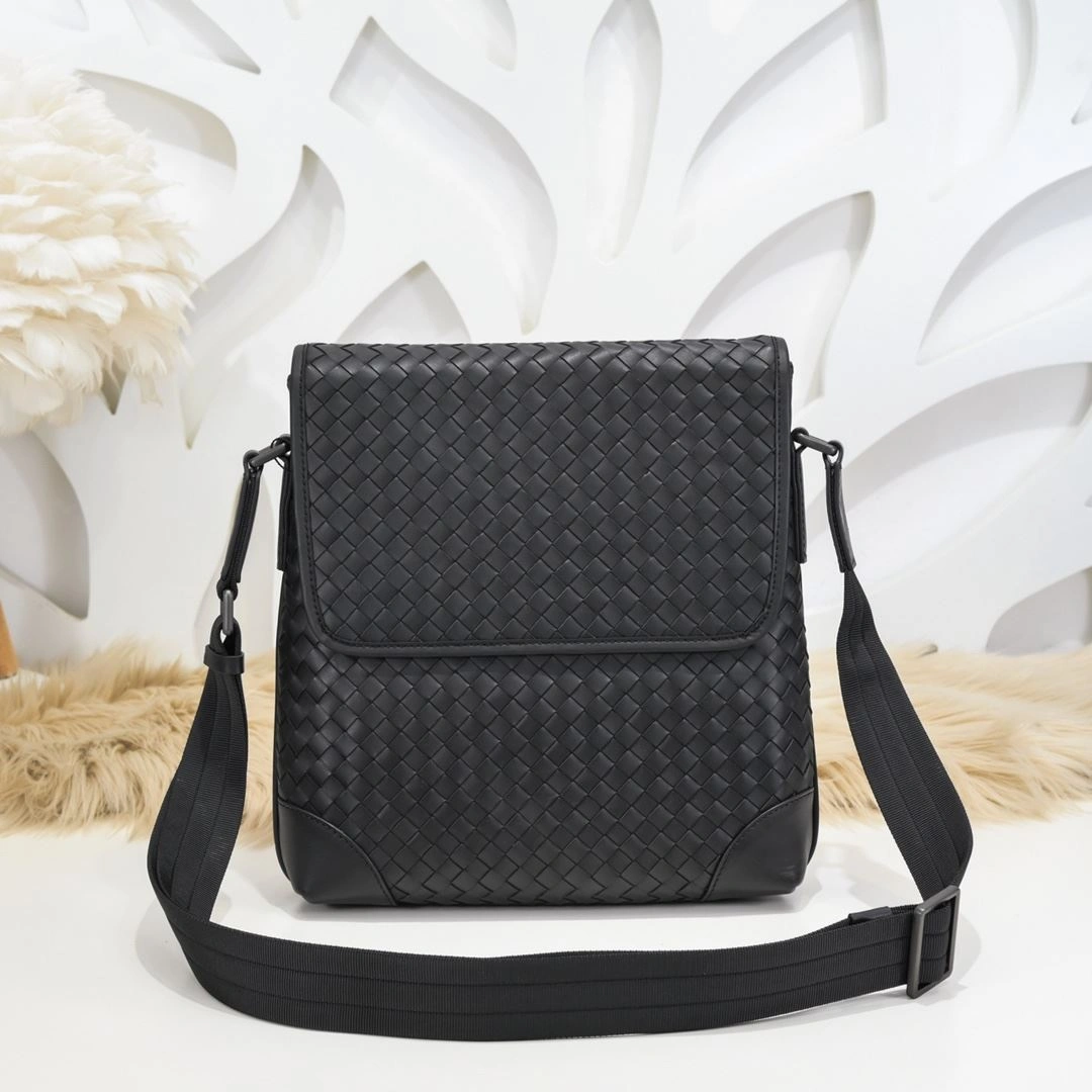 Compact Mens Bottega Veneta Satchel Bags 91359