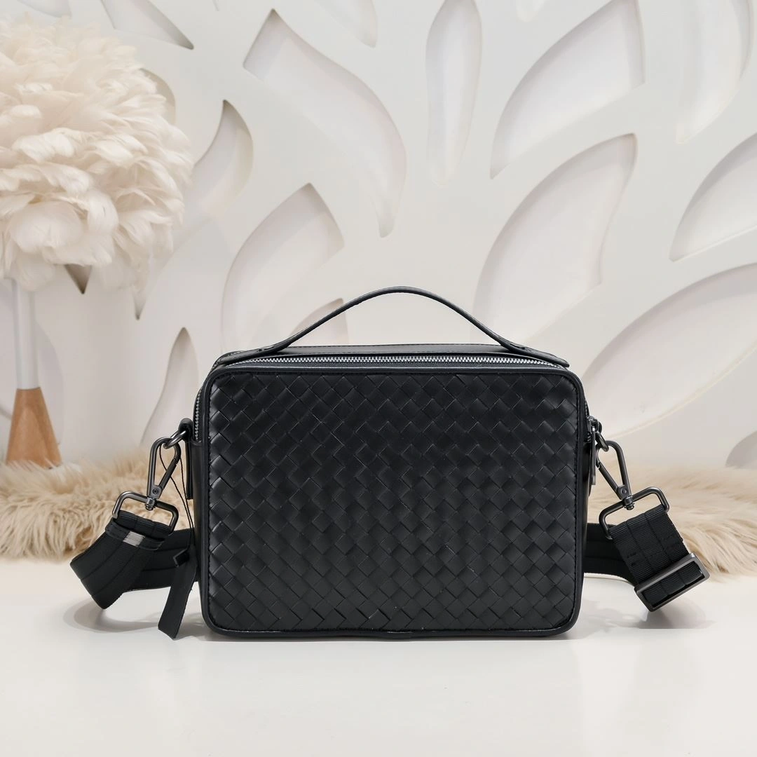Trendsetting Mens Bottega Veneta Satchel Bags 91246