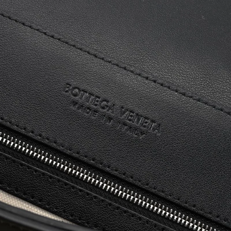 Sleek Mens Bottega Veneta Satchel Bags 51771