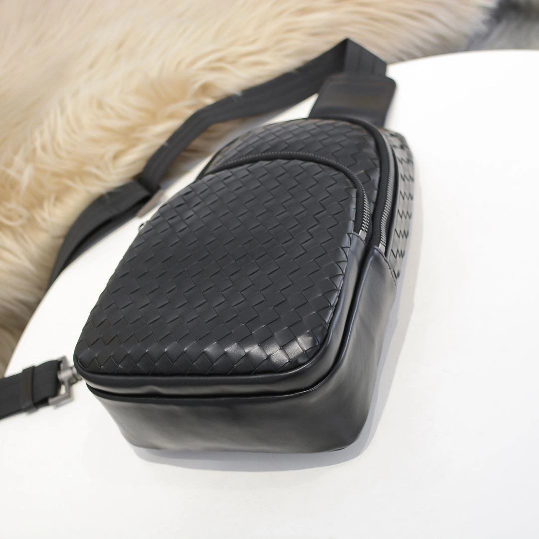 Sophisticated Mens Bottega Veneta Waist Chest Packs 91218