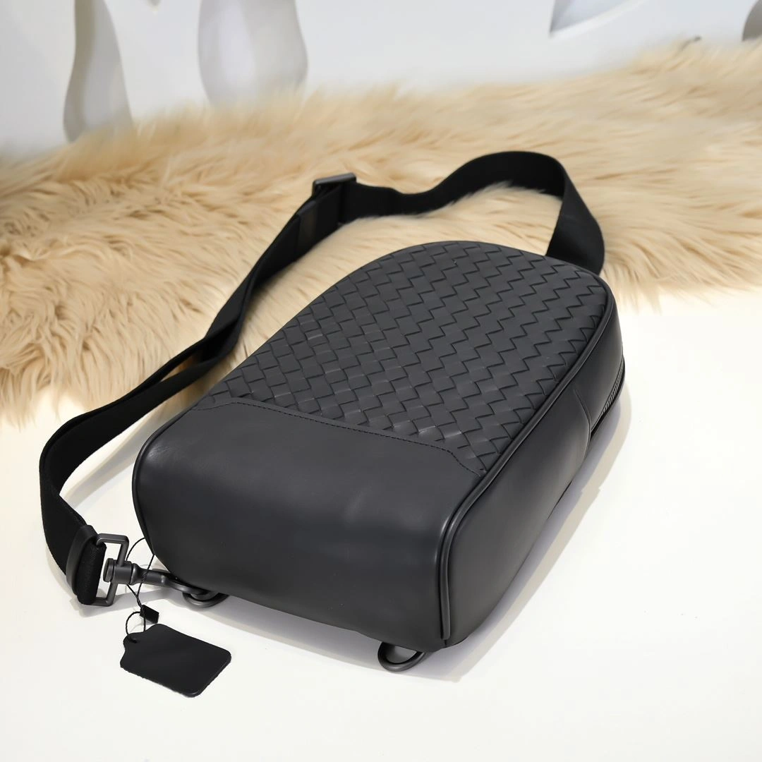 UrbanStyle Mens Bottega Veneta Waist Chest Packs 91209