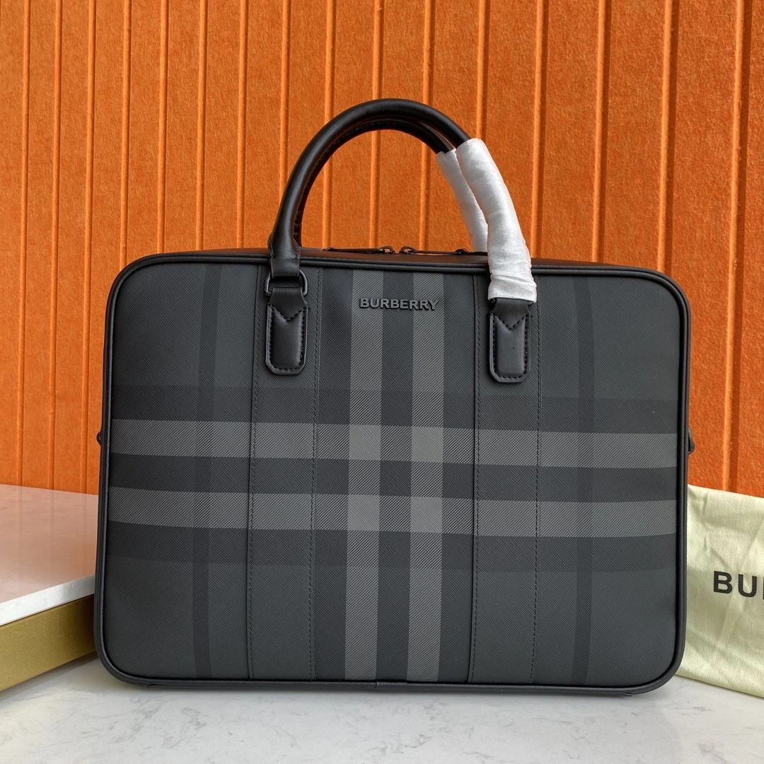Functional Mens Burberry Briefcases 93334