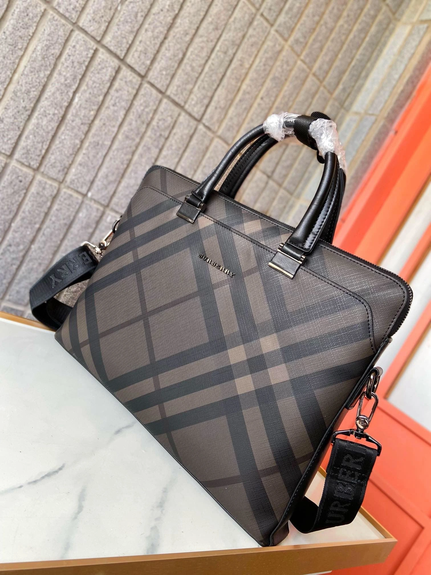 Mens Burberry Briefcases MoistureWicking 93330