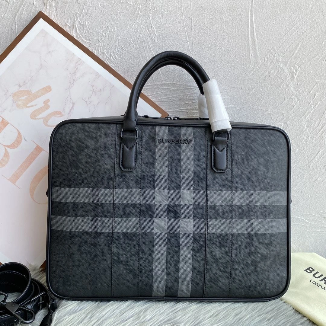 Snug Mens Burberry Briefcases 93322