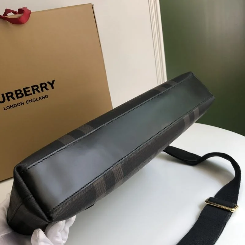 Flexible Mens Burberry Briefcases 51621
