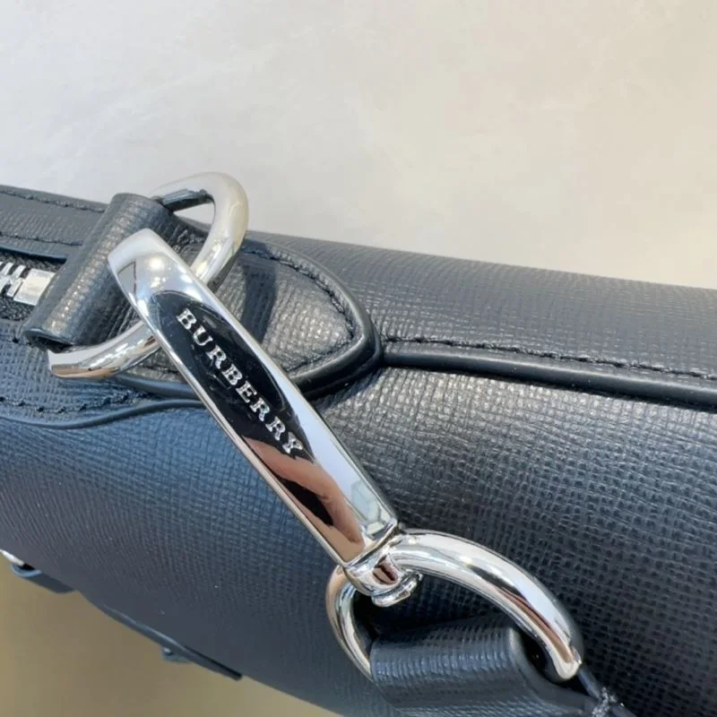 Mens Burberry Briefcases Modern 37759