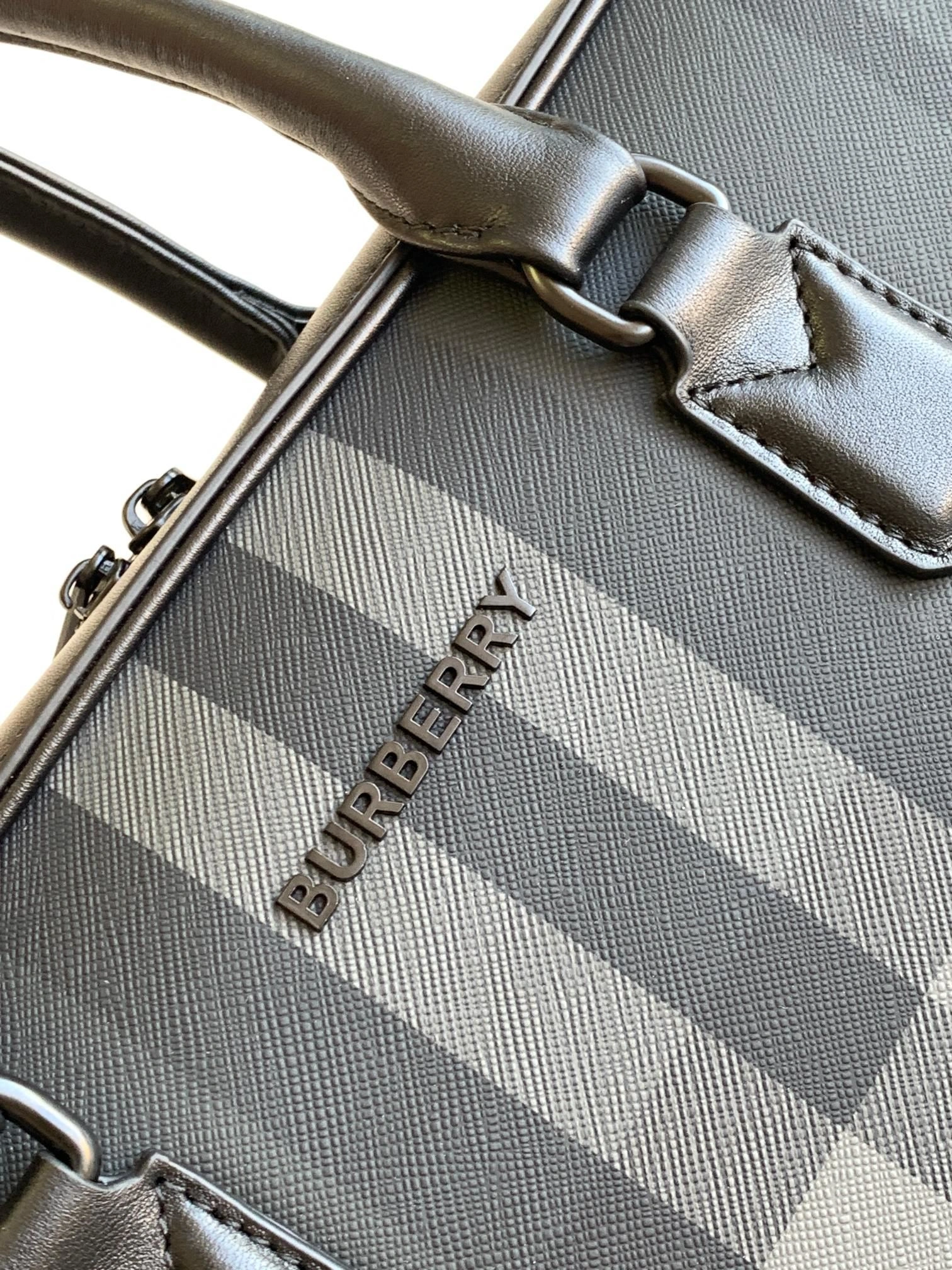 Mens Burberry Briefcases Lightweight 90557