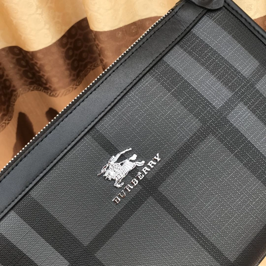 Breathable Mens Burberry Clutch Bags 93305