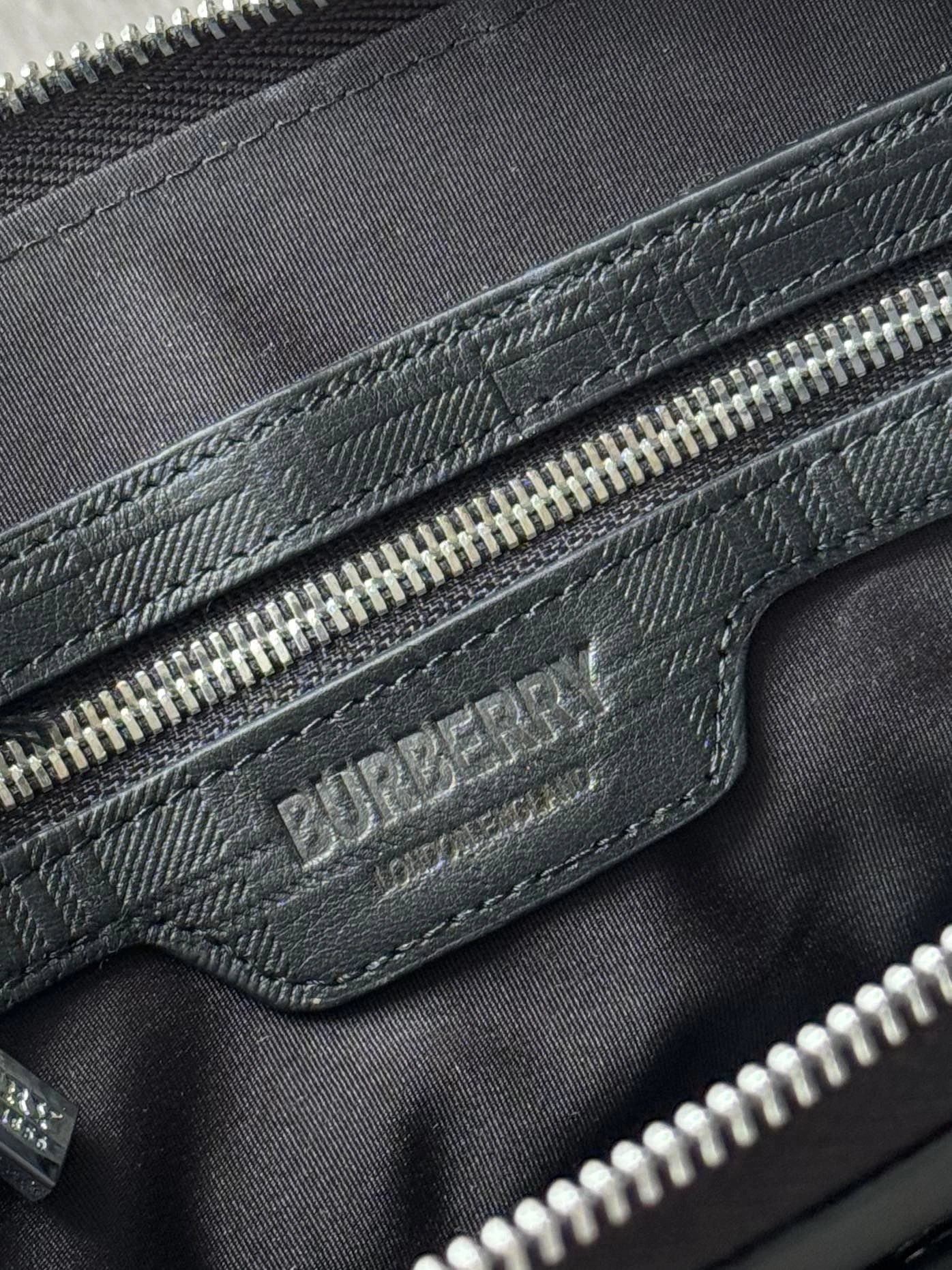 StreetReady Mens Burberry Clutch Bags 93297