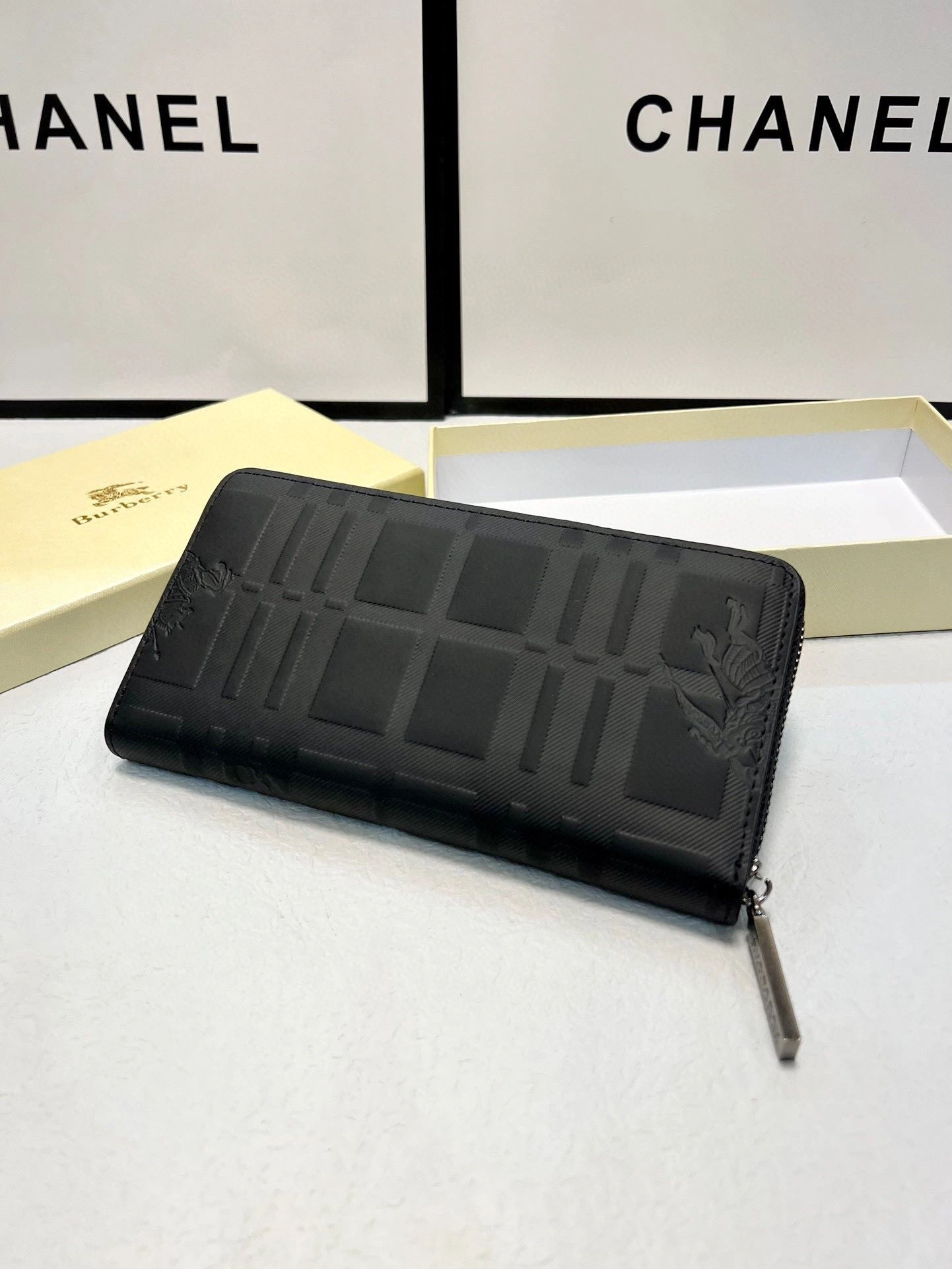 EyeCatching Mens Burberry Clutch Bags 93288