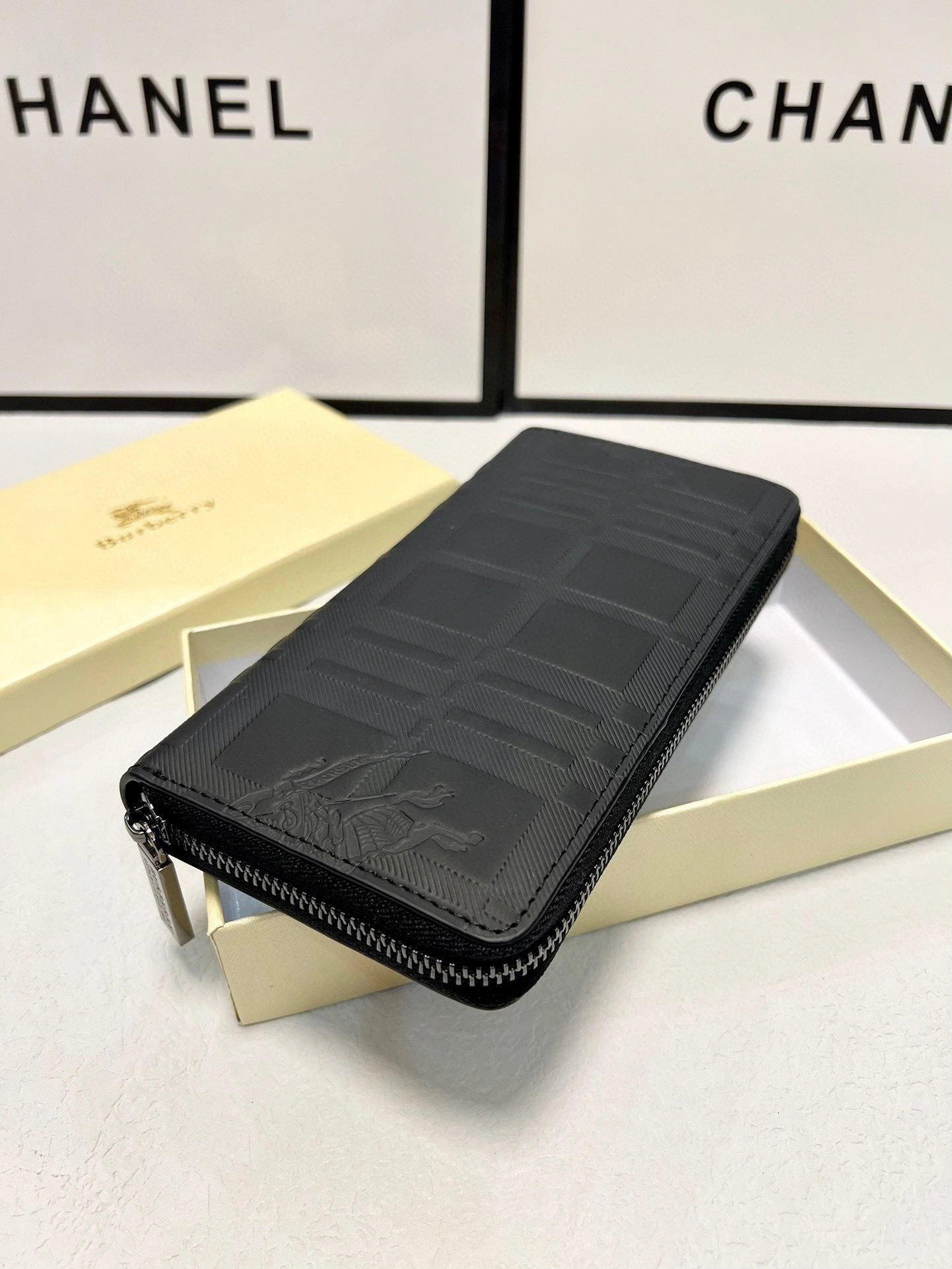 EyeCatching Mens Burberry Clutch Bags 93288