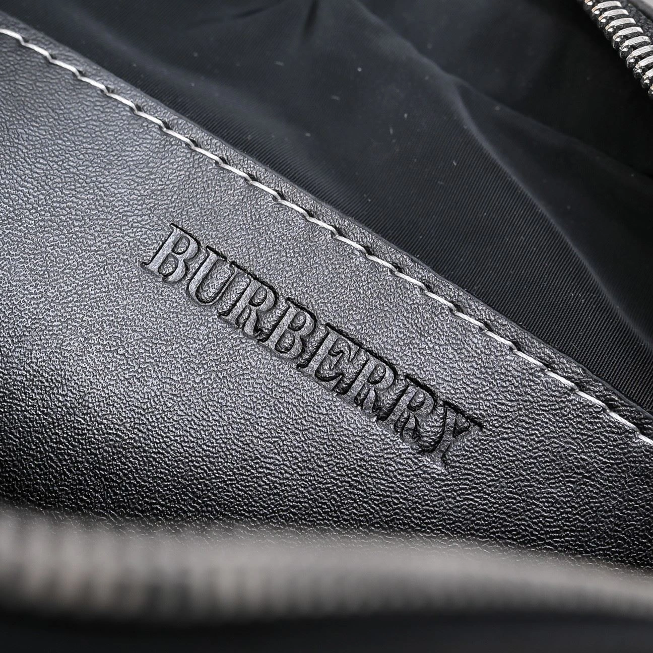 Flexible Mens Burberry Satchel Bags 93325
