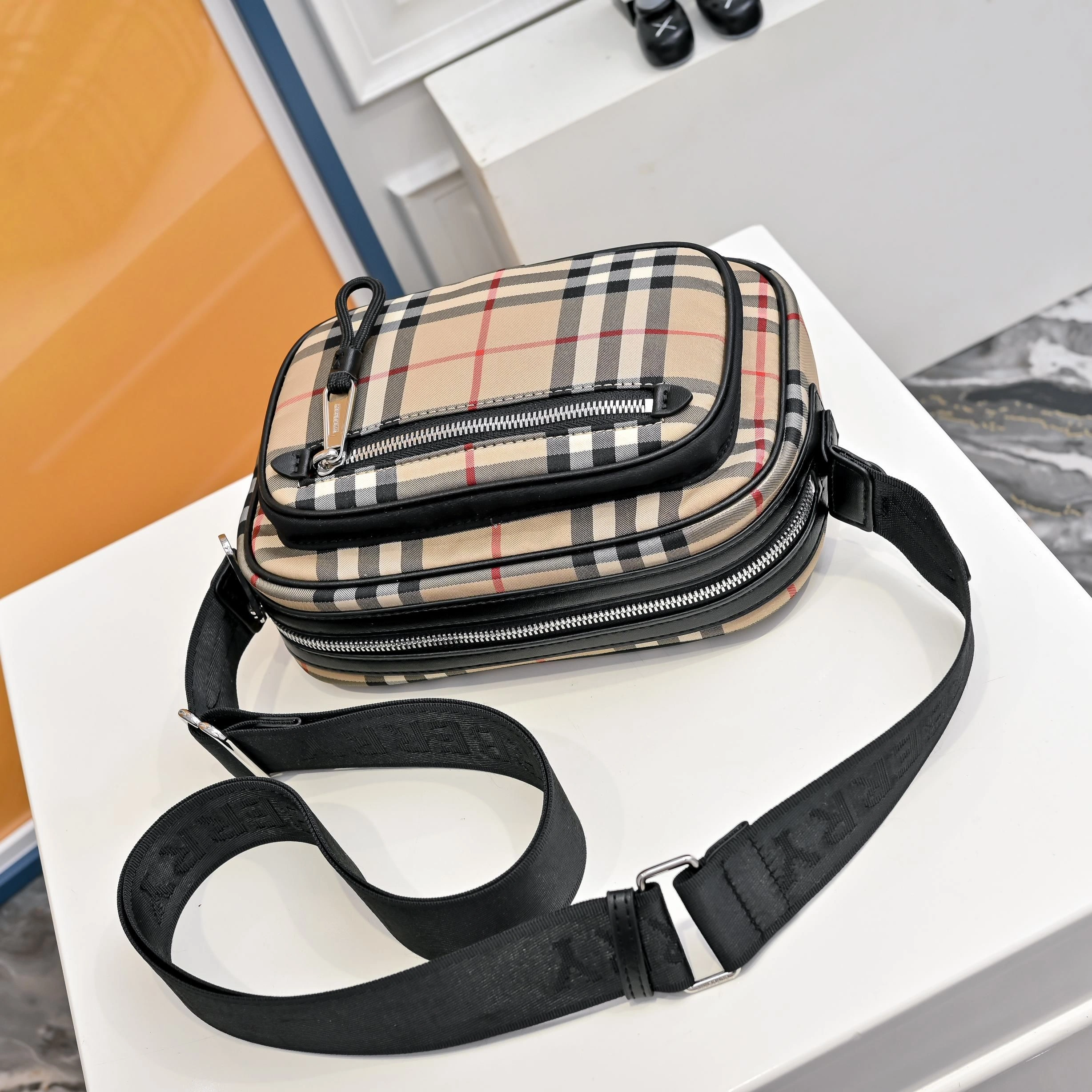 Popular Mens Burberry Satchel Bags 93315