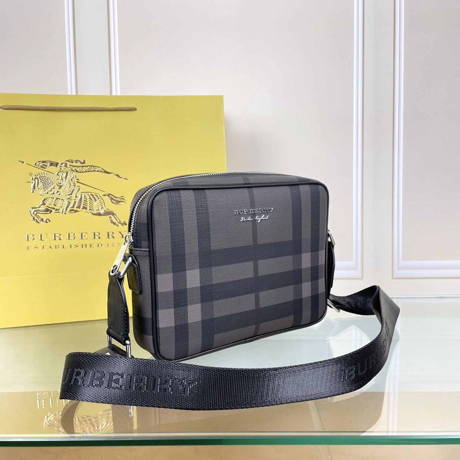 Comfortable Mens Burberry Satchel Bags 92240