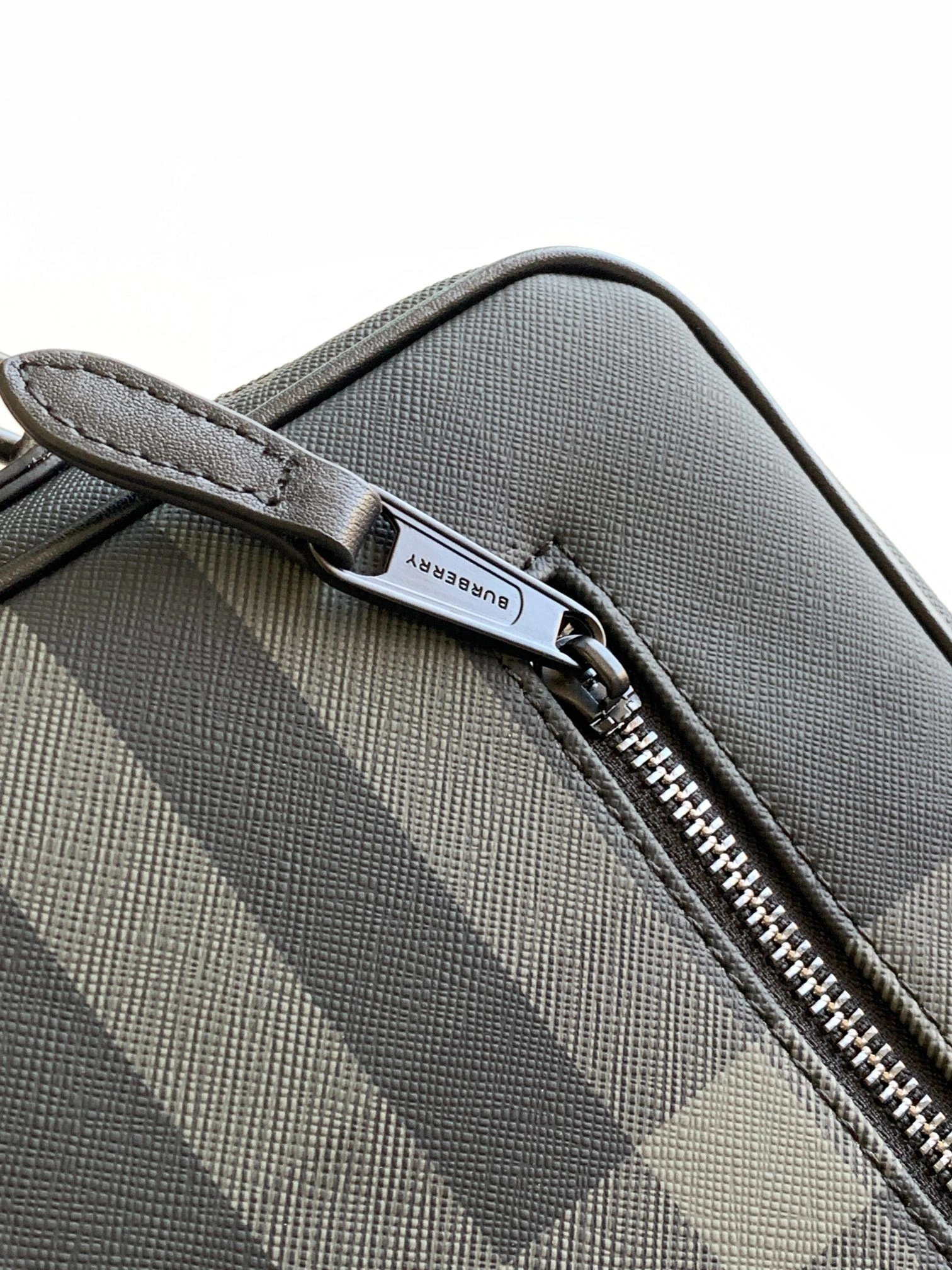 Mens Burberry Satchel Bags Modern 92223