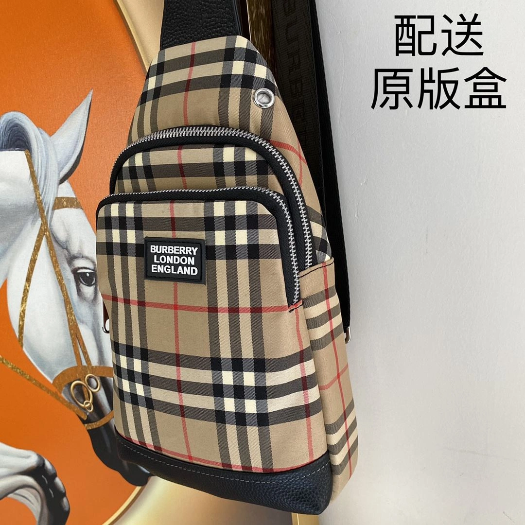 Classic Mens Burberry Waist Chest Packs 93230