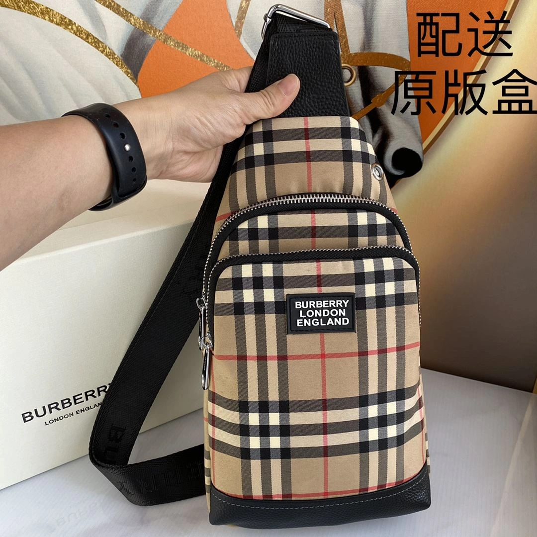 Classic Mens Burberry Waist Chest Packs 93230