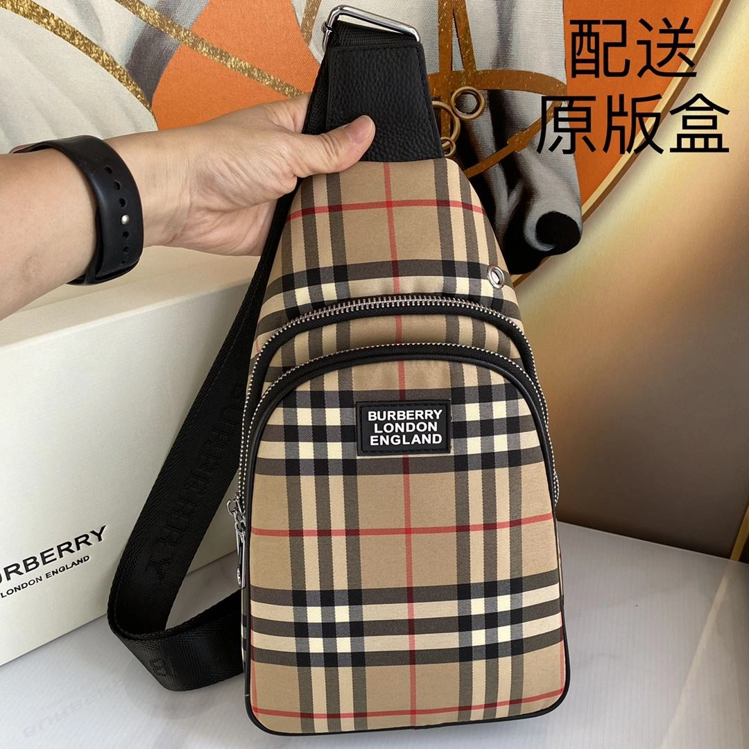 Mens Burberry Waist Chest Packs Stretchable 93261