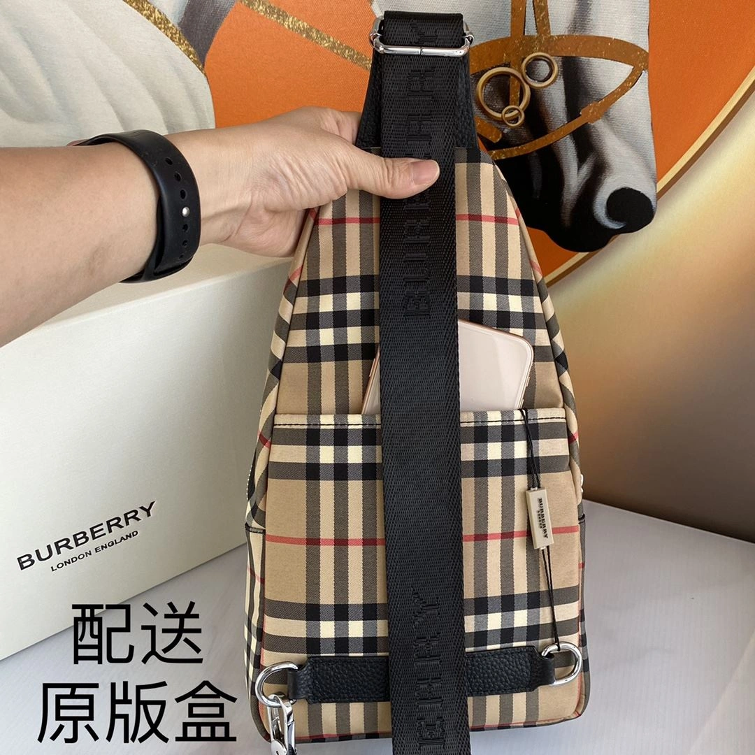 Mens Burberry Waist Chest Packs Stretchable 93261