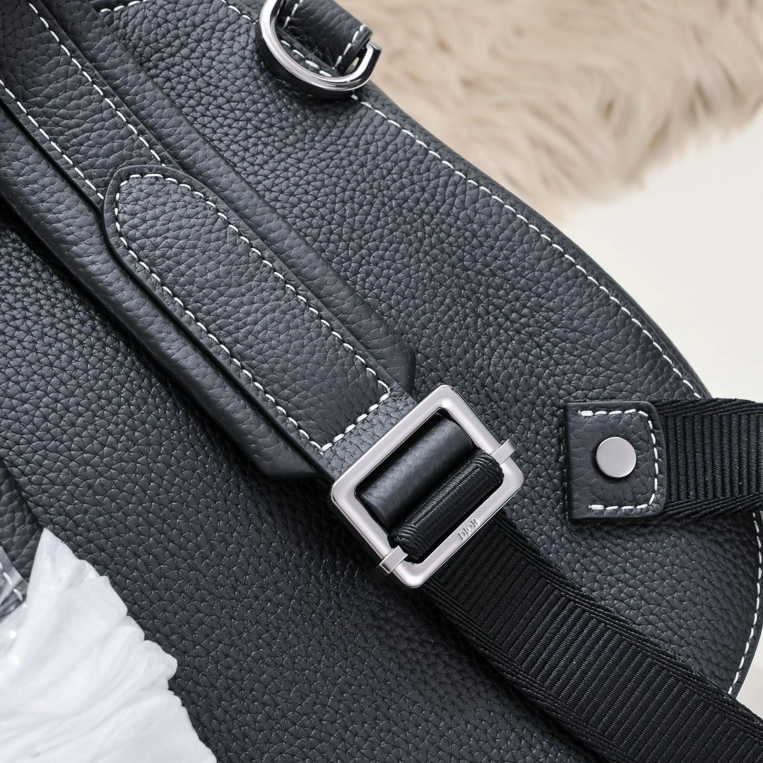 Refined Mens Christian Dior Backpacks 91154