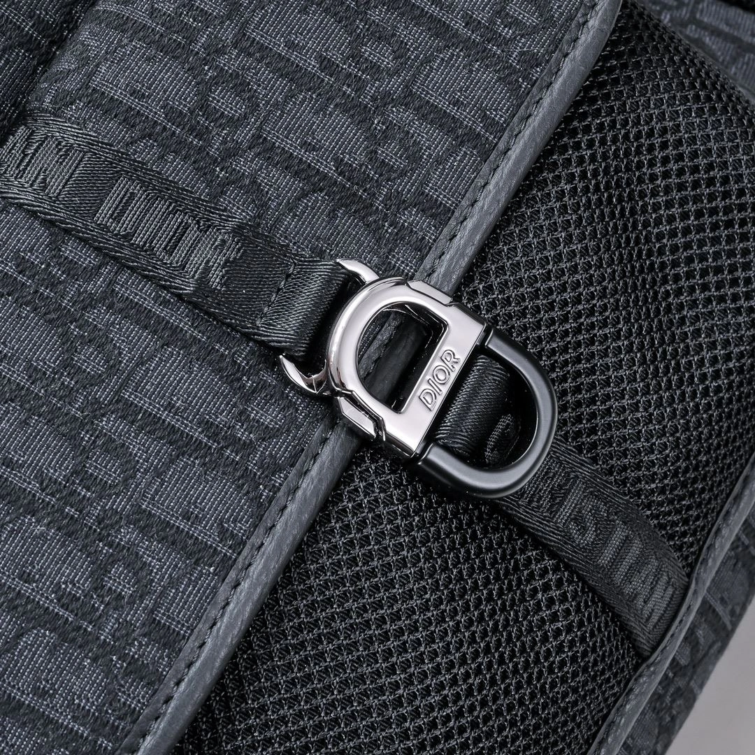 Refined Mens Christian Dior Backpacks 91078
