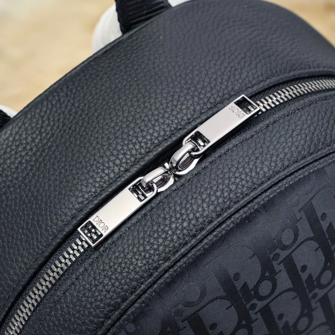 Stylish Mens Christian Dior Backpacks 91079