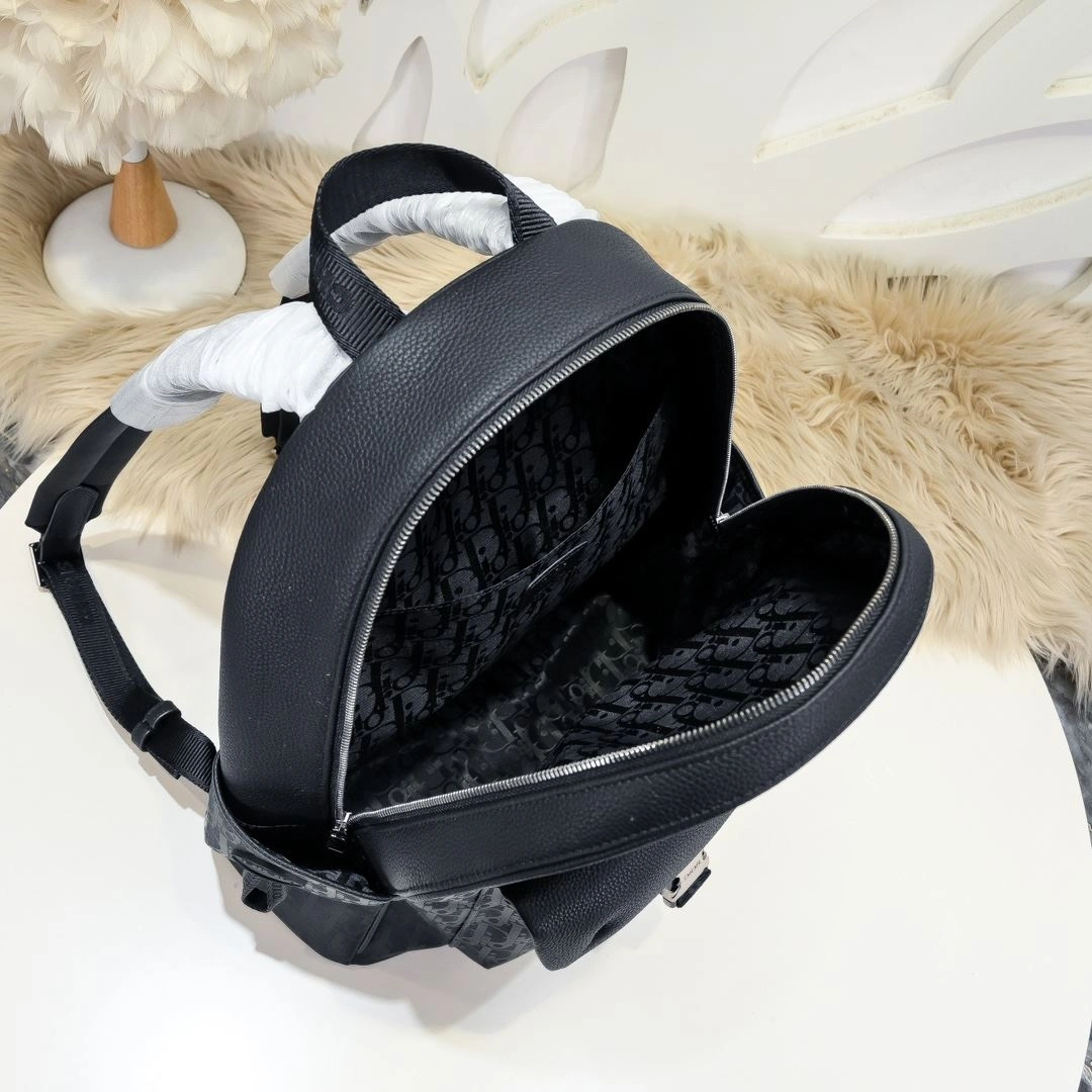 Stylish Mens Christian Dior Backpacks 91079
