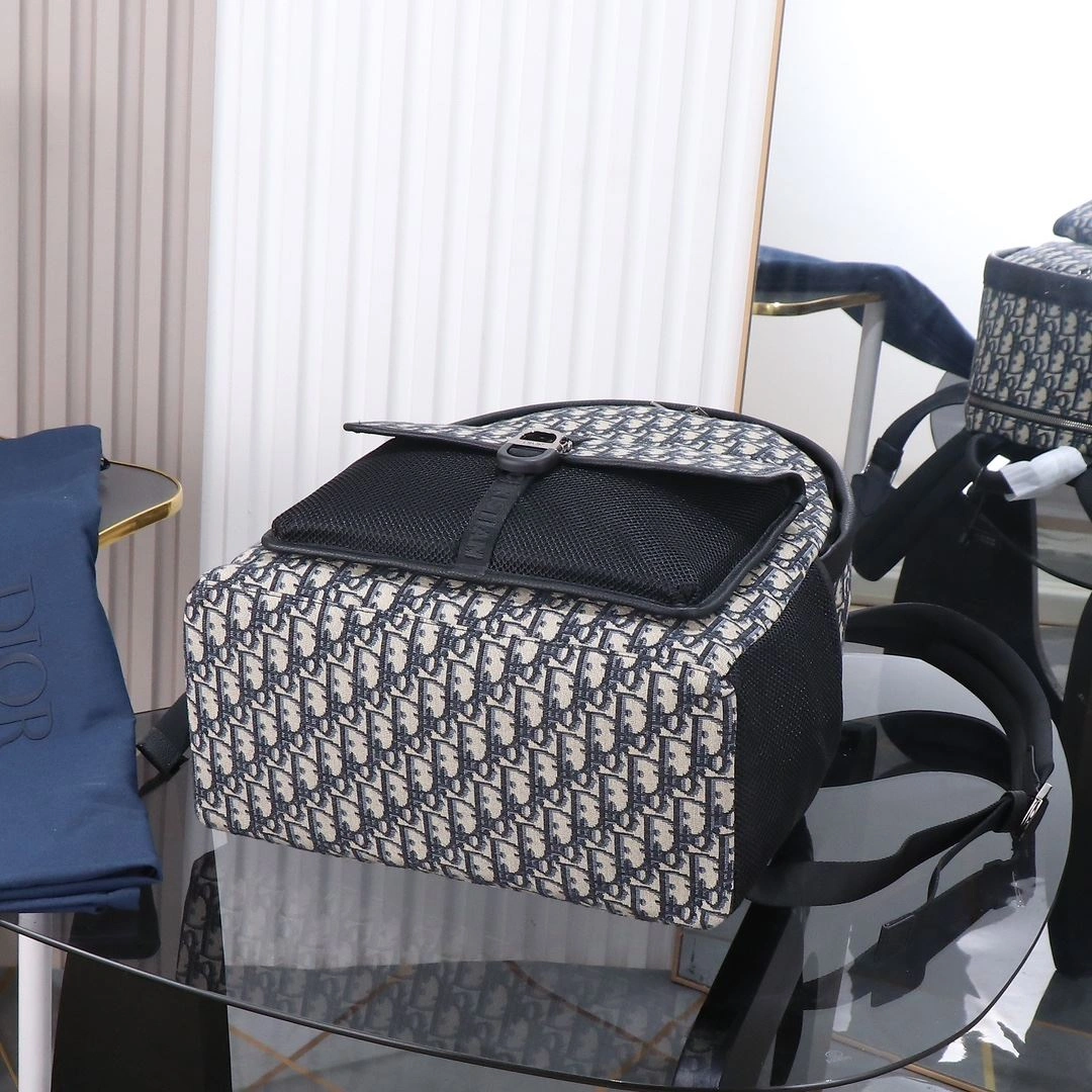 Effortless Mens Christian Dior Backpacks 92149